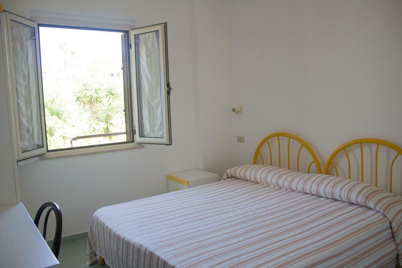 Residence Esmeraldo Capo Vaticano Bagian luar foto